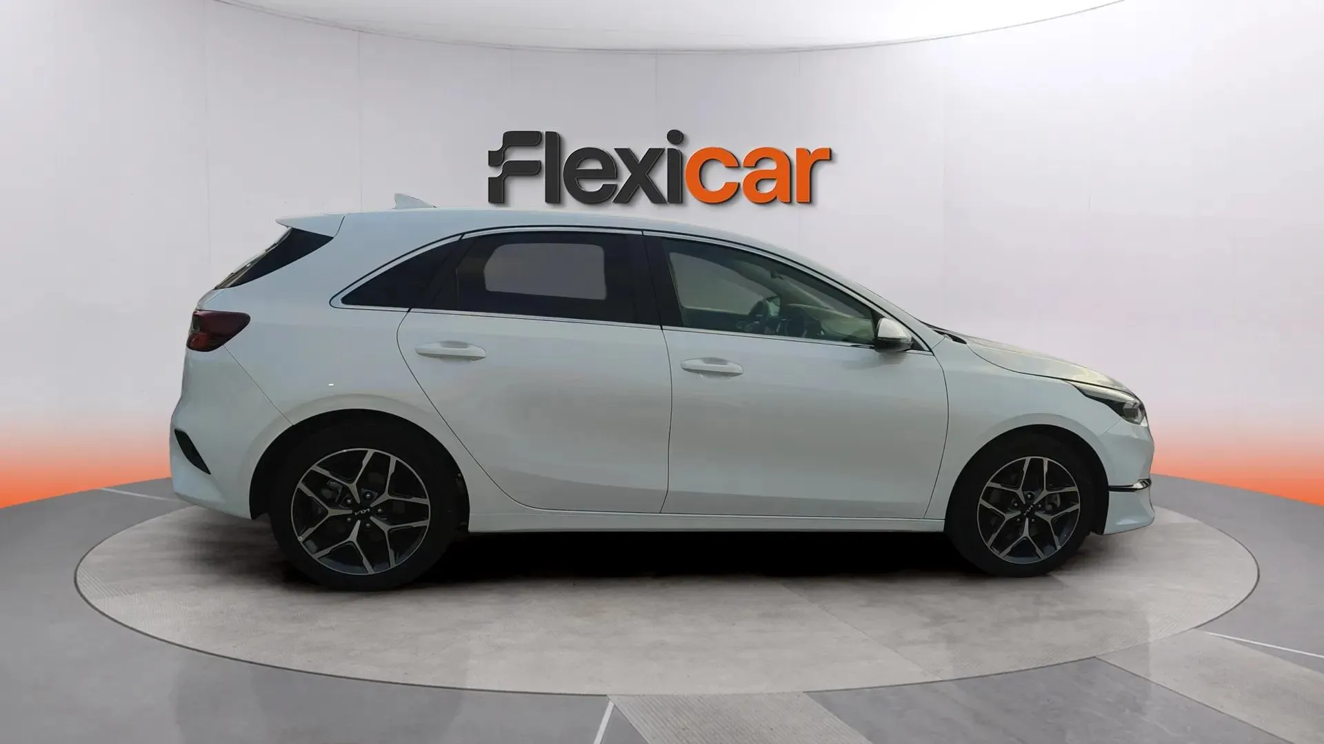 Kia Ceed 1.0 T-GDi Tech - foto 3