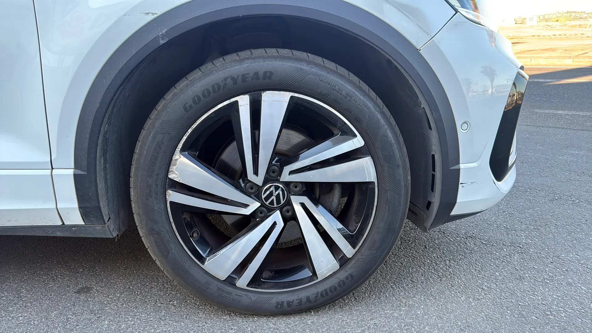 Volkswagen T-Roc R-Line 1.5 TSI DSG - foto 9