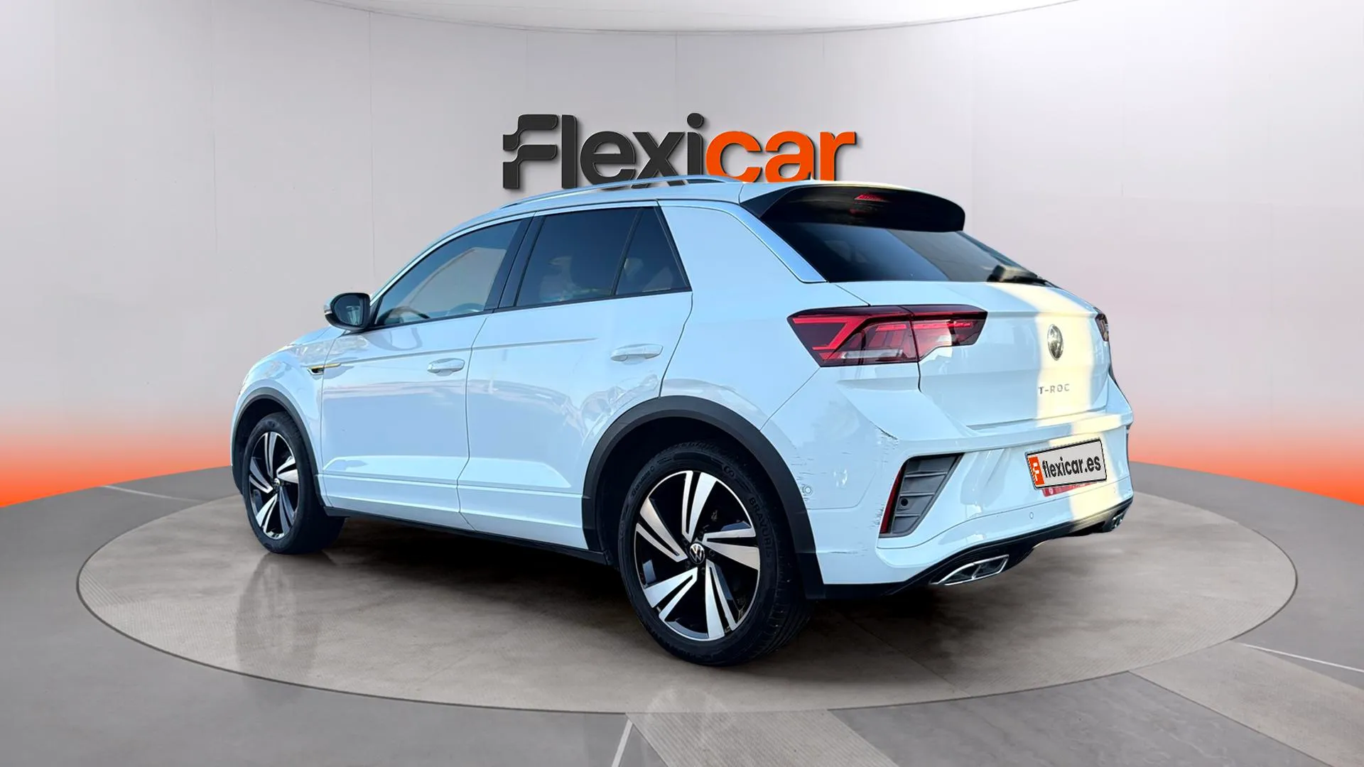 Volkswagen T-Roc R-Line 1.5 TSI DSG - foto 5
