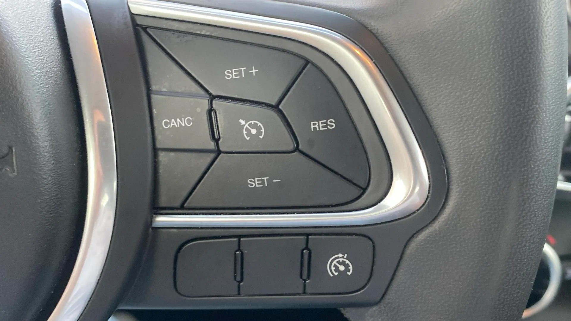 Fiat 500X Cross 1.3 Firefly T4 DCT - foto 17