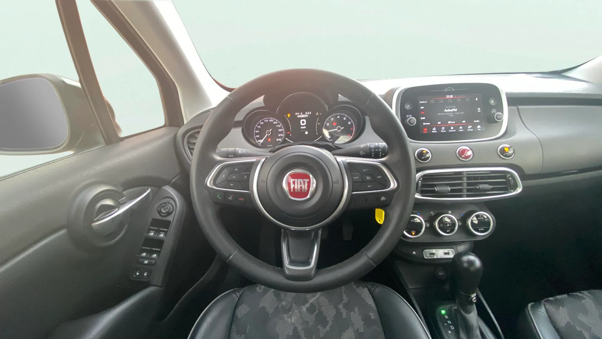 Fiat 500X Cross 1.3 Firefly T4 DCT - foto 11