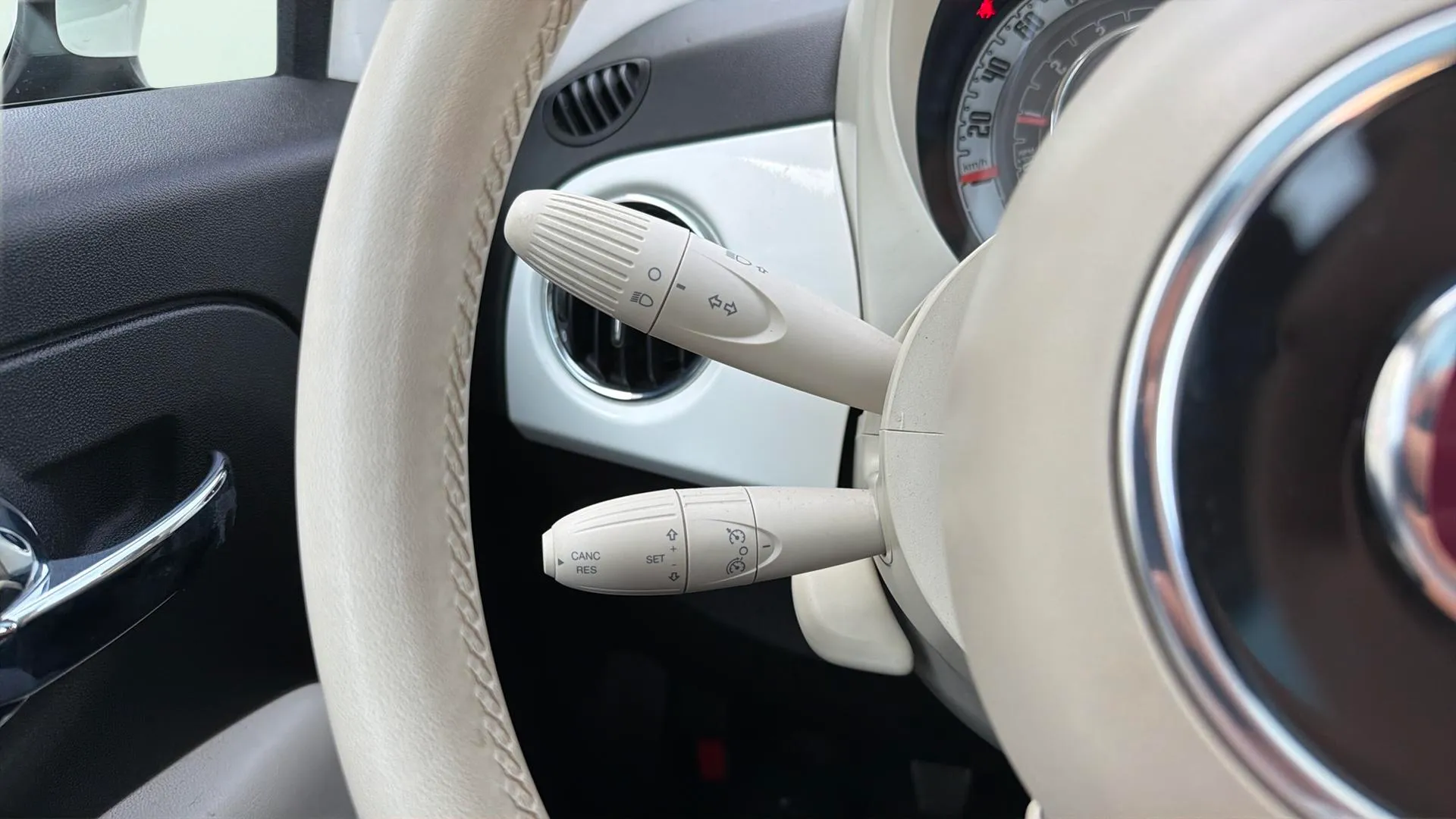 Fiat 500 Dolcevita 1.0 Hybrid - foto 11