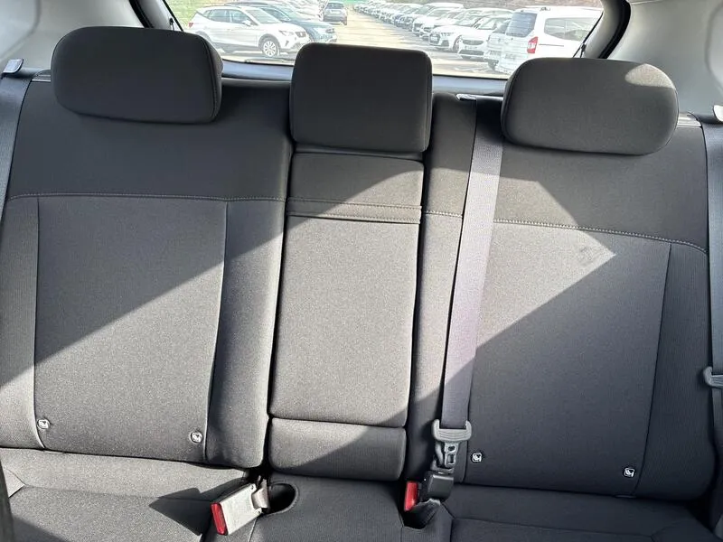 Hyundai Kona HEV 1.6GDI DT Maxx - foto 45
