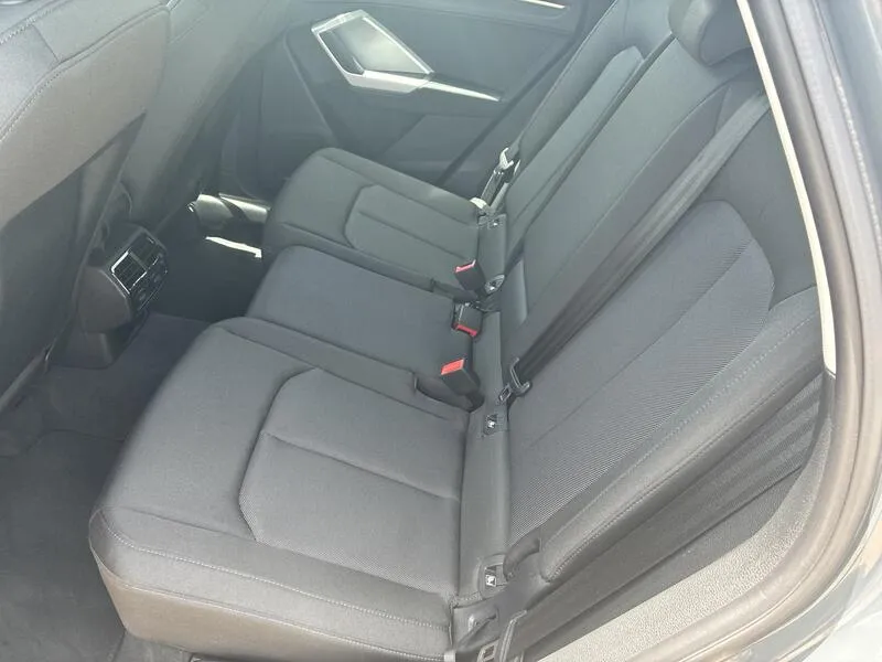 Audi Q3 Sportback Advanced 35 TDI - foto 22
