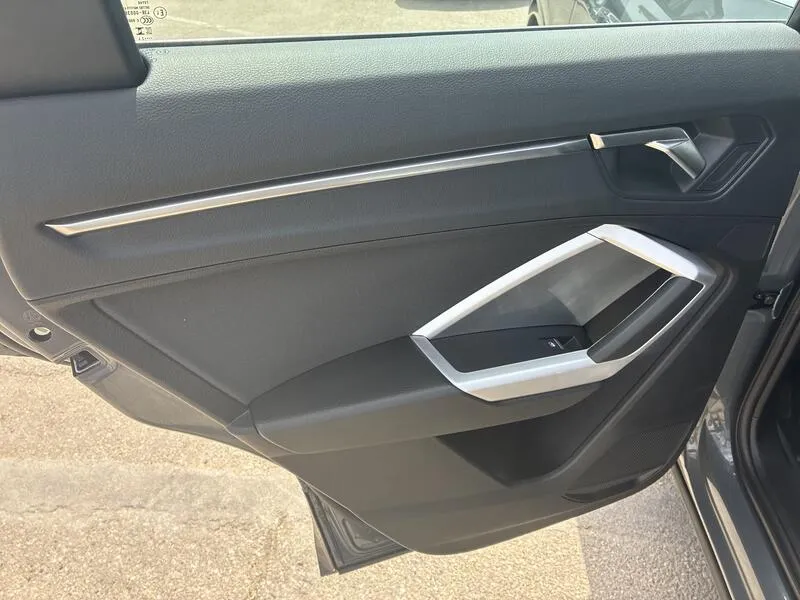 Audi Q3 Sportback Advanced 35 TDI - foto 38