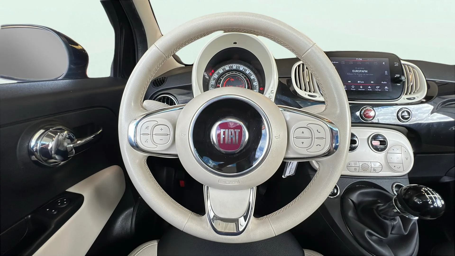 Fiat 500 Dolcevita 1.0 Hybrid - foto 12