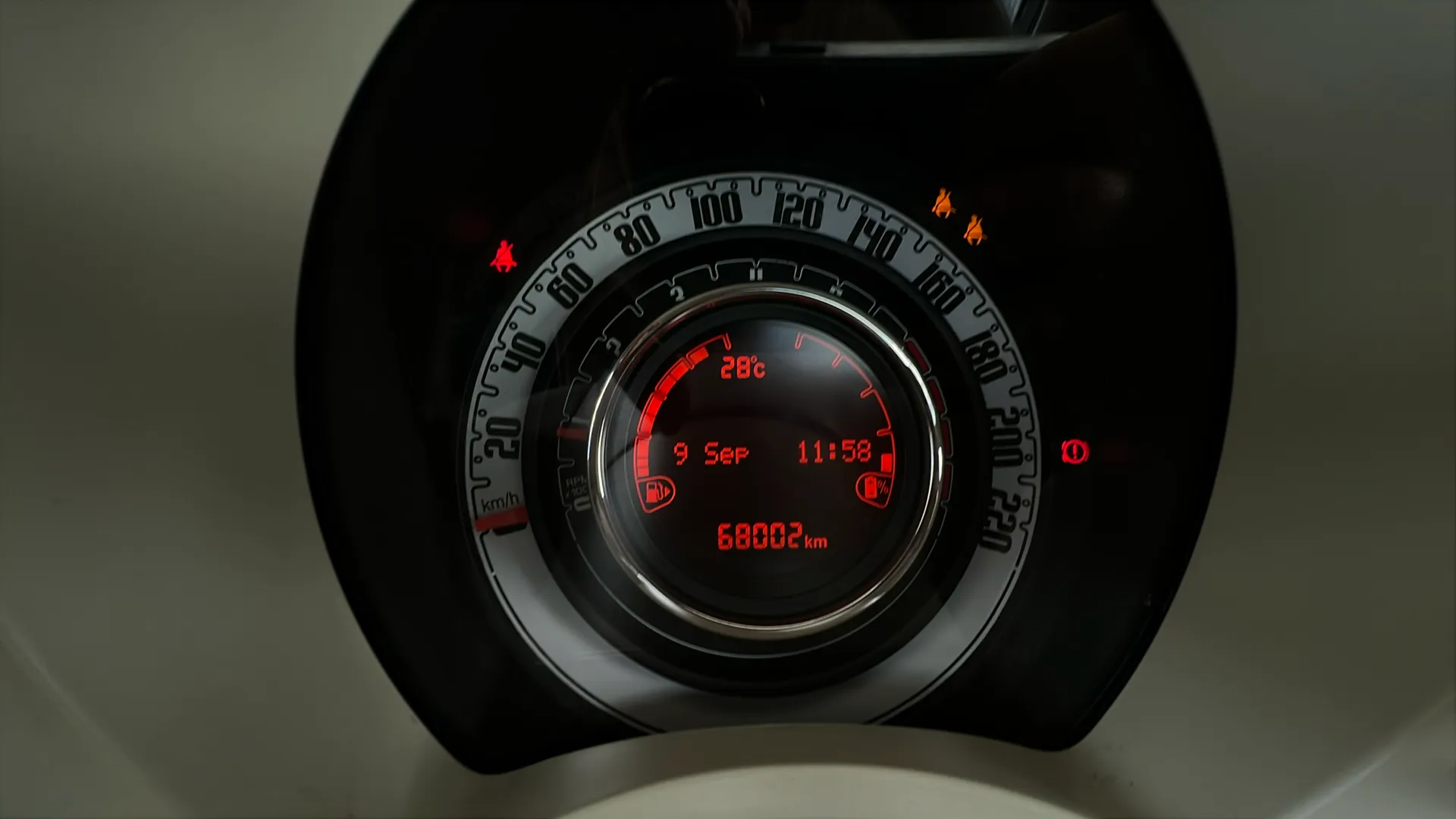 Fiat 500 Dolcevita 1.0 Hybrid - foto 13