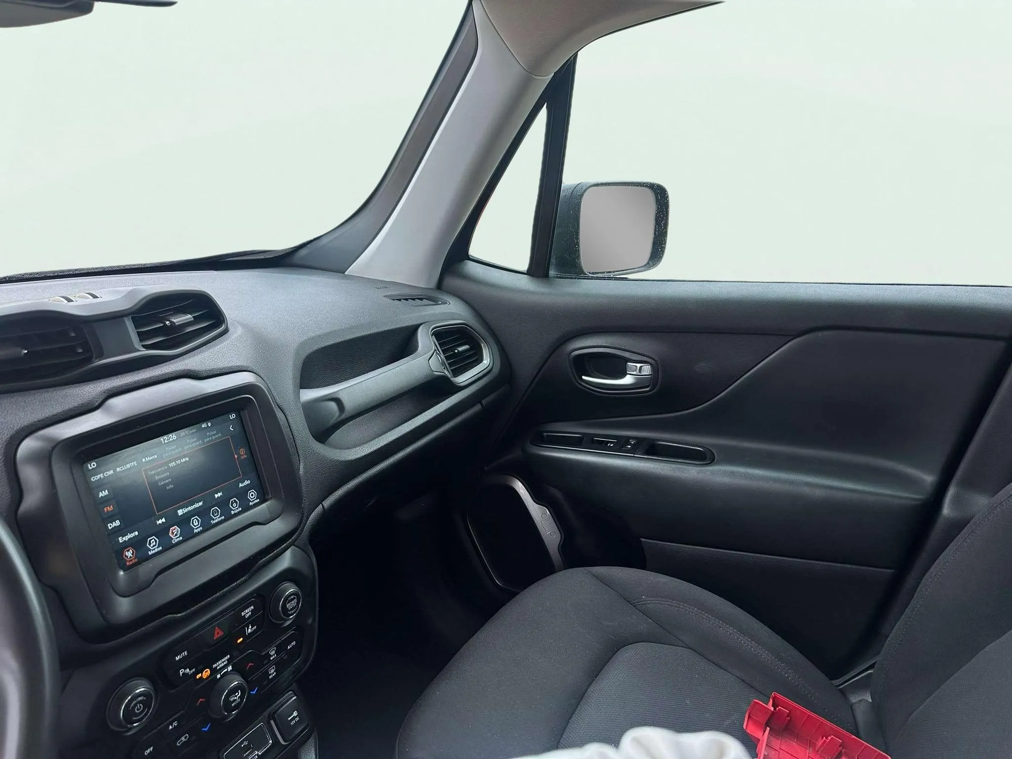 Jeep Renegade Longitude 1.0G 4x2 - foto 11