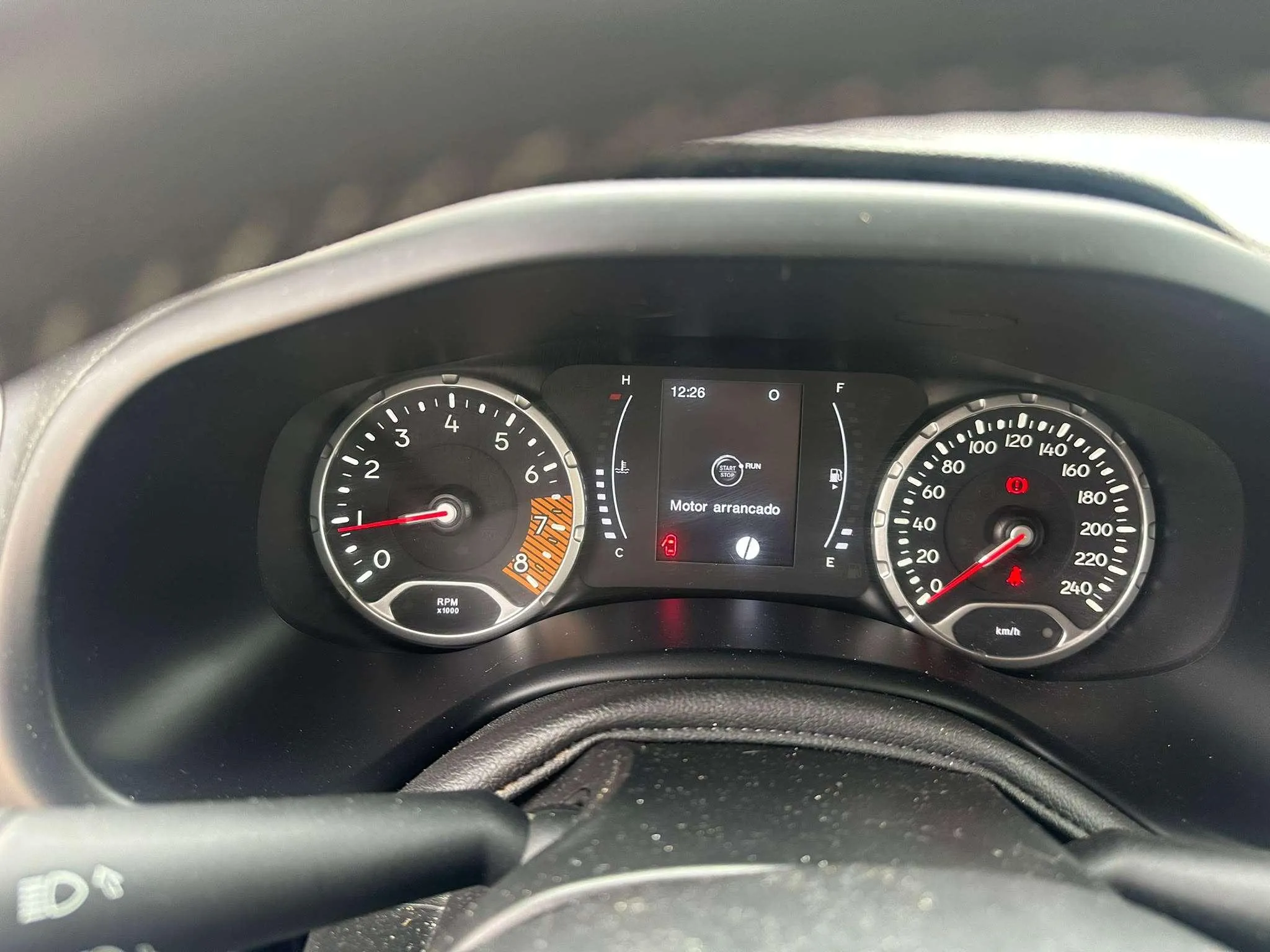 Jeep Renegade Longitude 1.0G 4x2 - foto 10