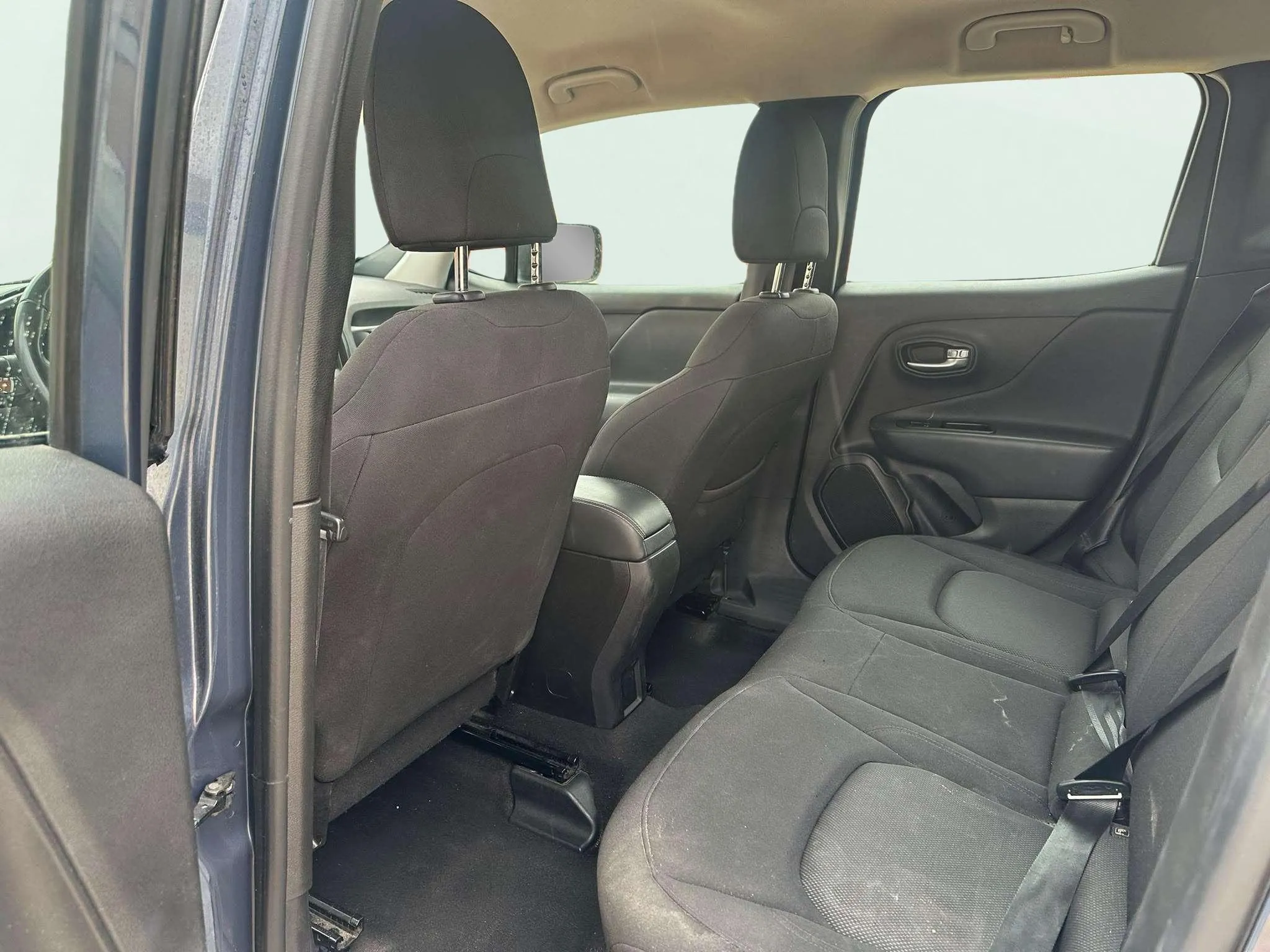 Jeep Renegade Longitude 1.0G 4x2 - foto 14