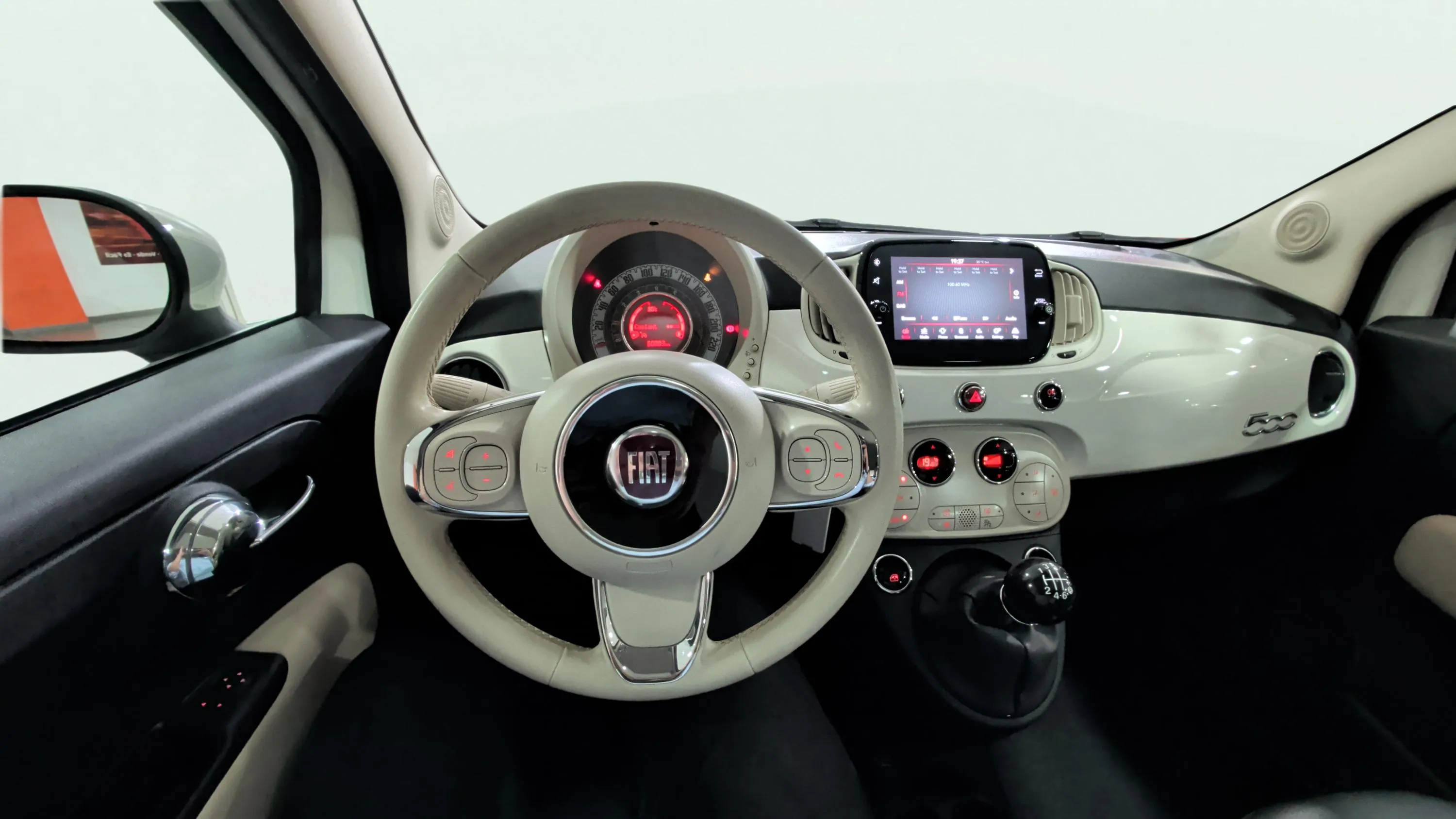 Fiat 500 Dolcevita 1.0 Hybrid - foto 11