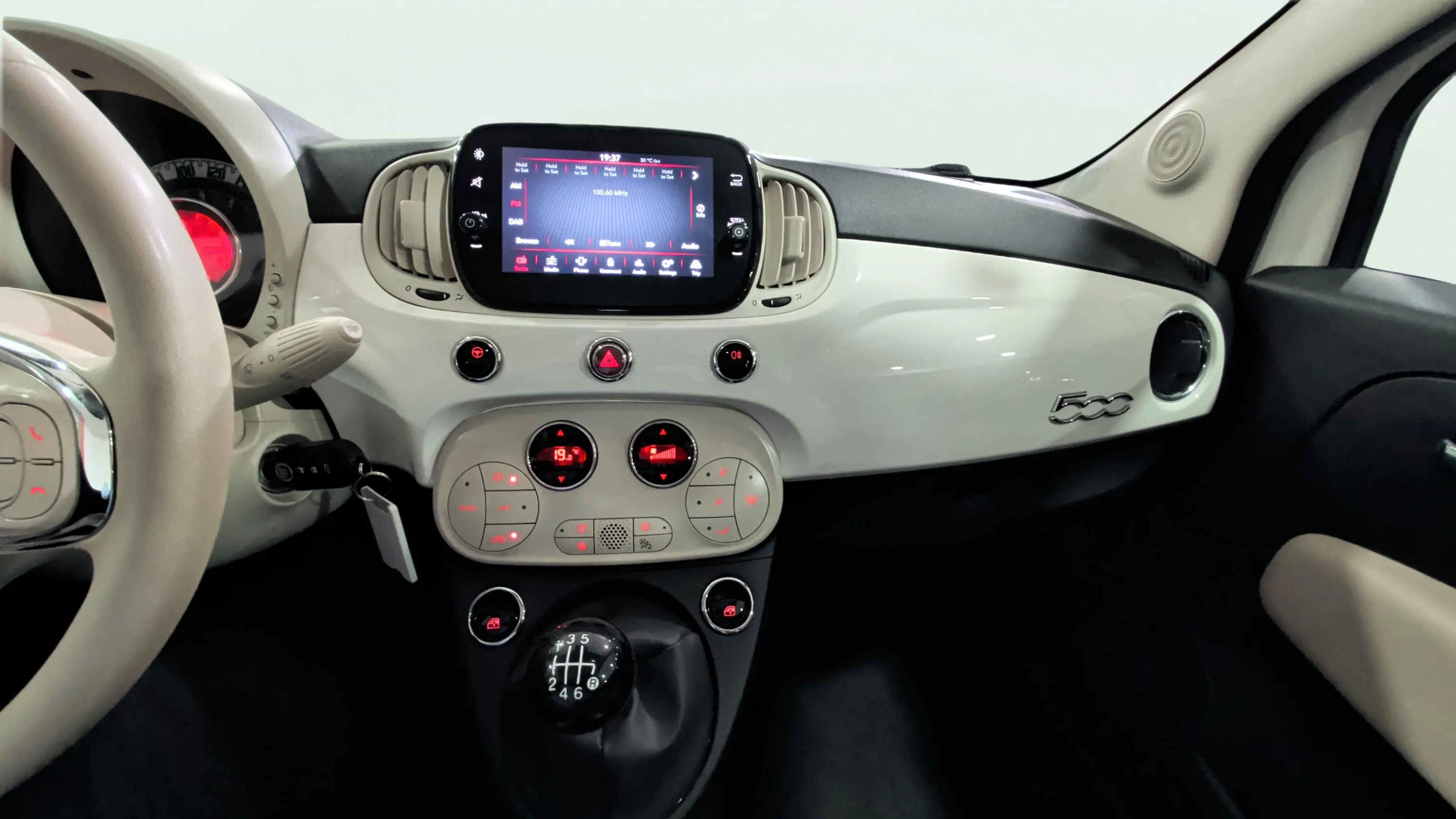 Fiat 500 Dolcevita 1.0 Hybrid - foto 10