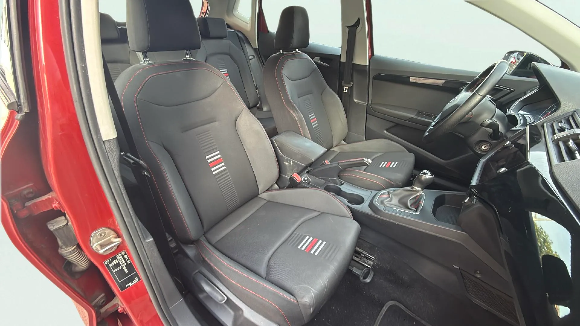SEAT Ibiza 1.5 TSI FR - foto 12