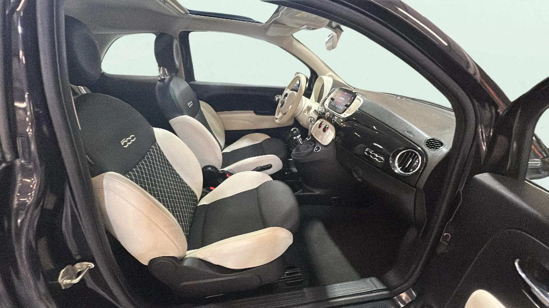 Fiat 500 Dolcevita 1.0 Hybrid - foto 24