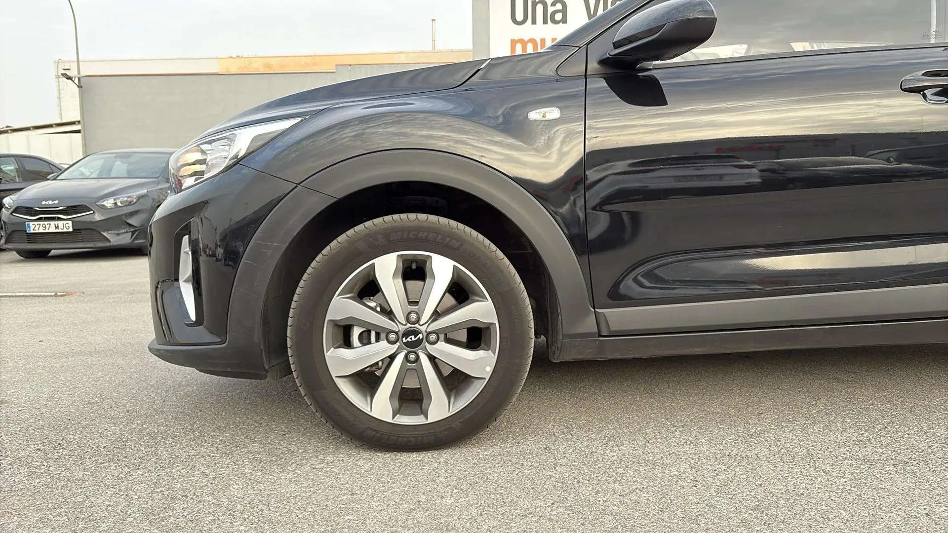 Kia Stonic 1.0 T-GDi MHEV Concept - foto 14