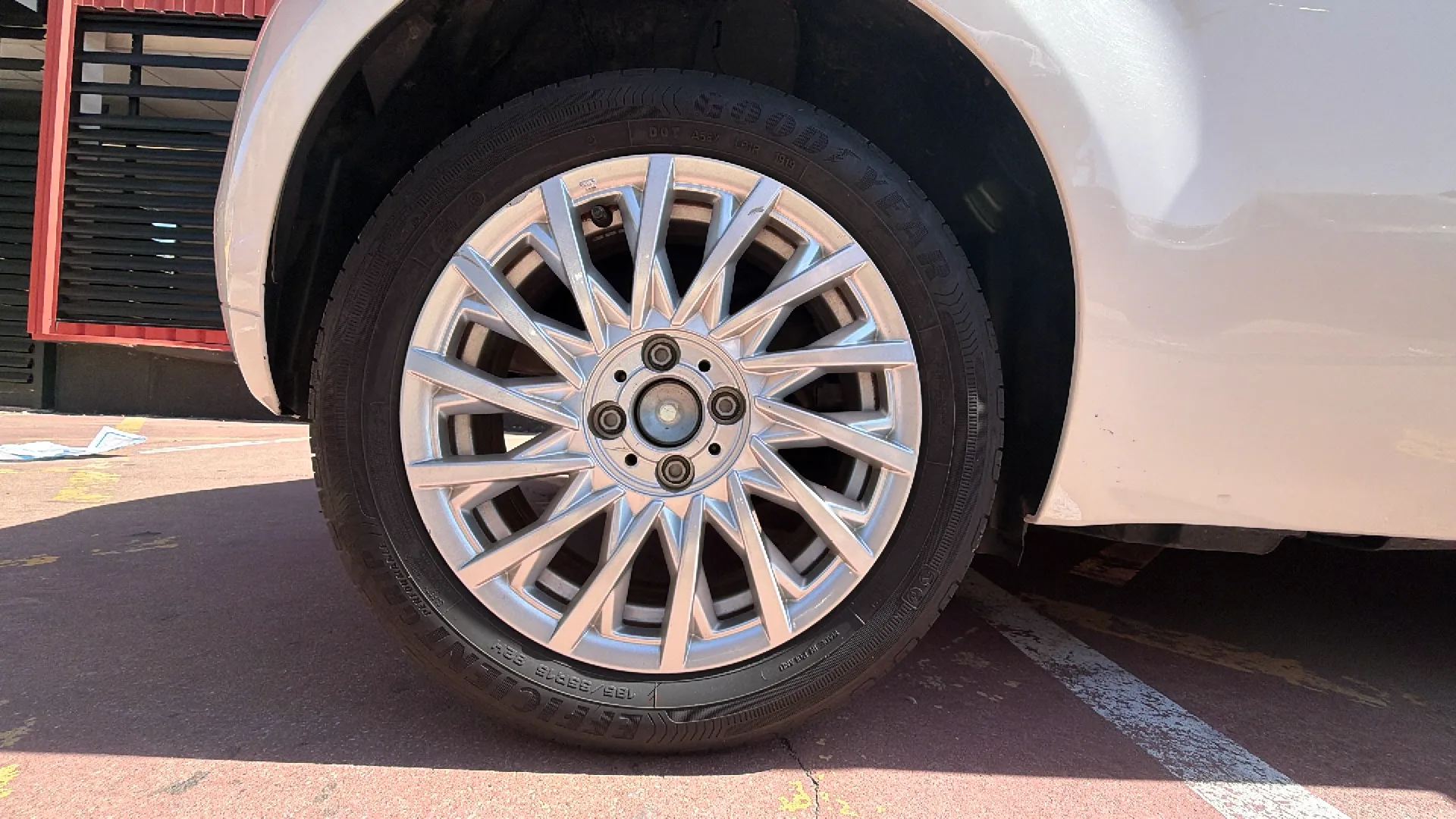 Fiat 500 Dolcevita 1.0 Hybrid - foto 17