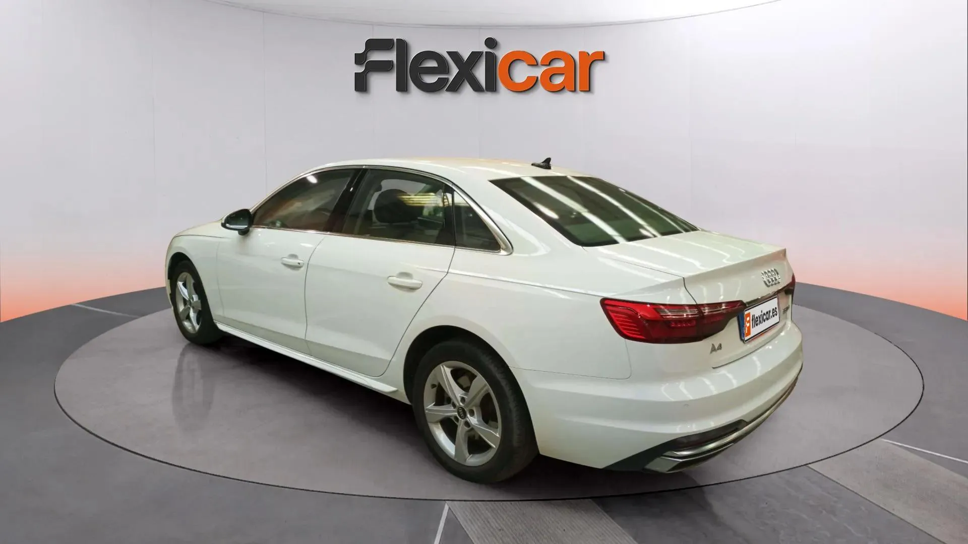 Audi A4 Advanced 35 TFSI S tronic - foto 7