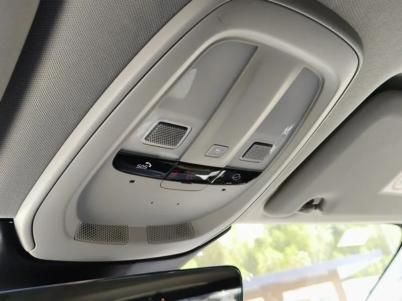 Volvo XC60 2.0 B4 D Core - foto 25