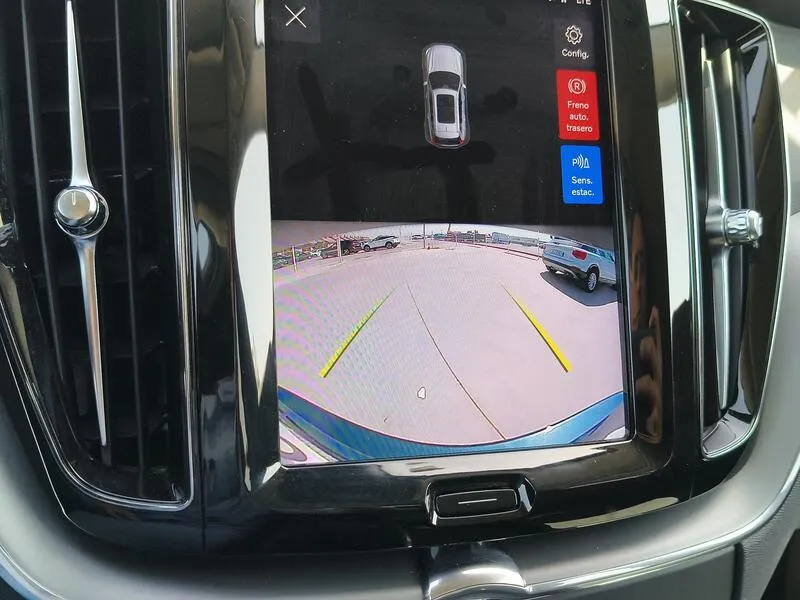 Volvo XC60 2.0 B4 D Core - foto 46
