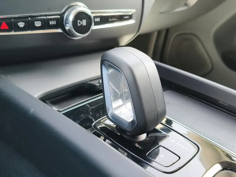 Volvo XC60 2.0 B4 D Core - foto 20