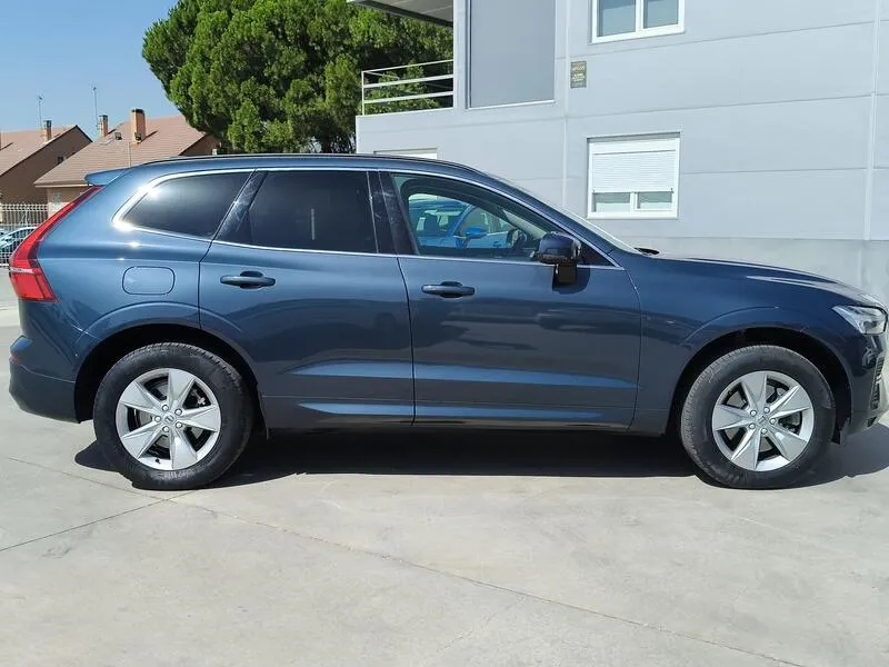 Volvo XC60 2.0 B4 D Core - foto 7