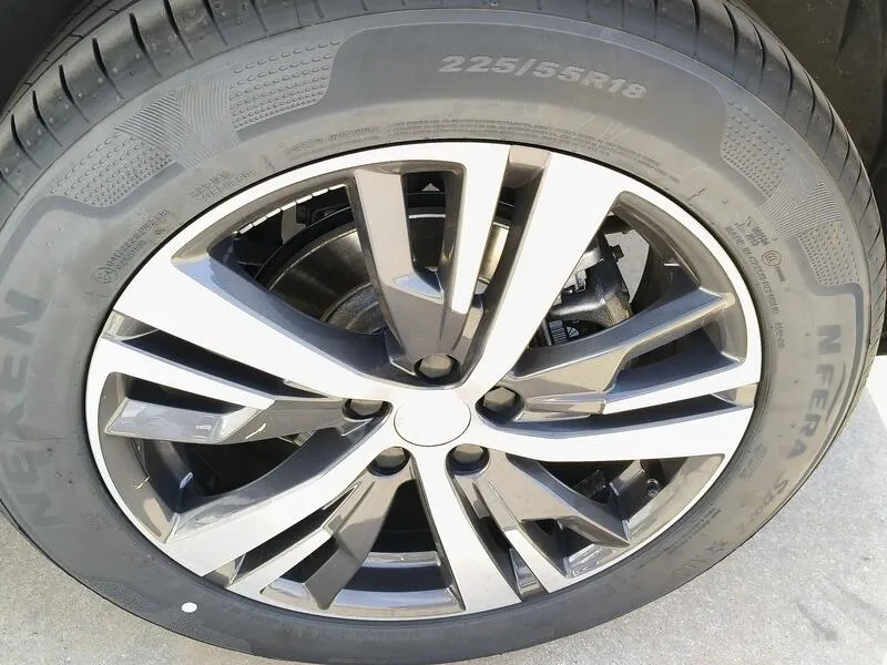 Peugeot 3008 Hybrid 225 e-EAT8 Allure - foto 44