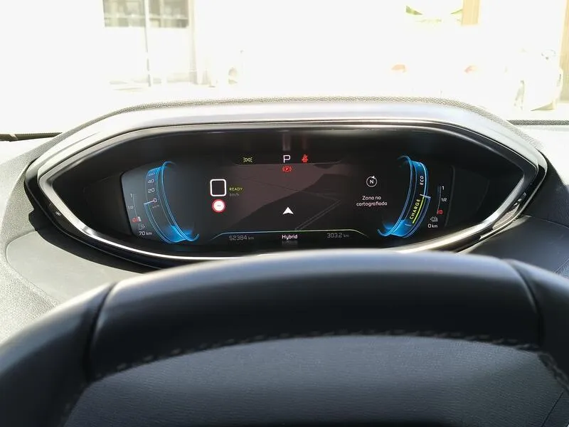 Peugeot 3008 Hybrid 225 e-EAT8 Allure - foto 17