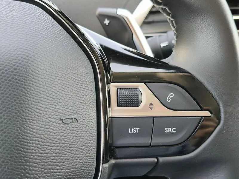 Peugeot 3008 Hybrid 225 e-EAT8 Allure - foto 13
