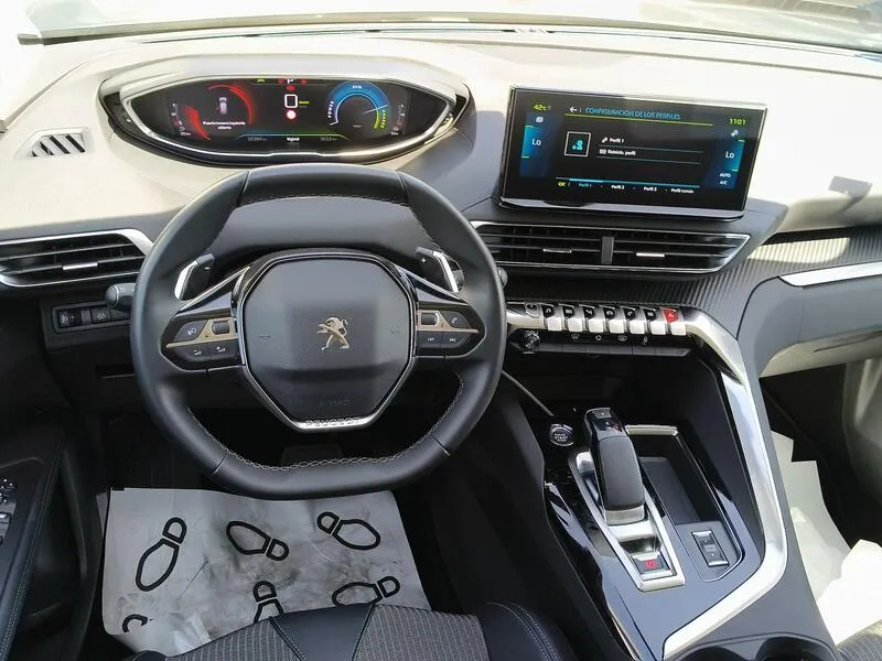 Peugeot 3008 Hybrid 225 e-EAT8 Allure - foto 33