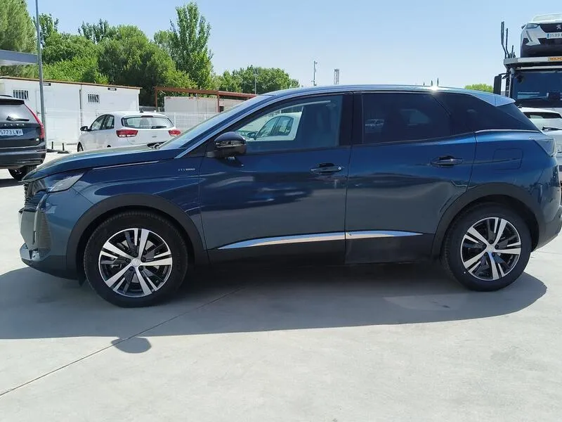 Peugeot 3008 Hybrid 225 e-EAT8 Allure - foto 3