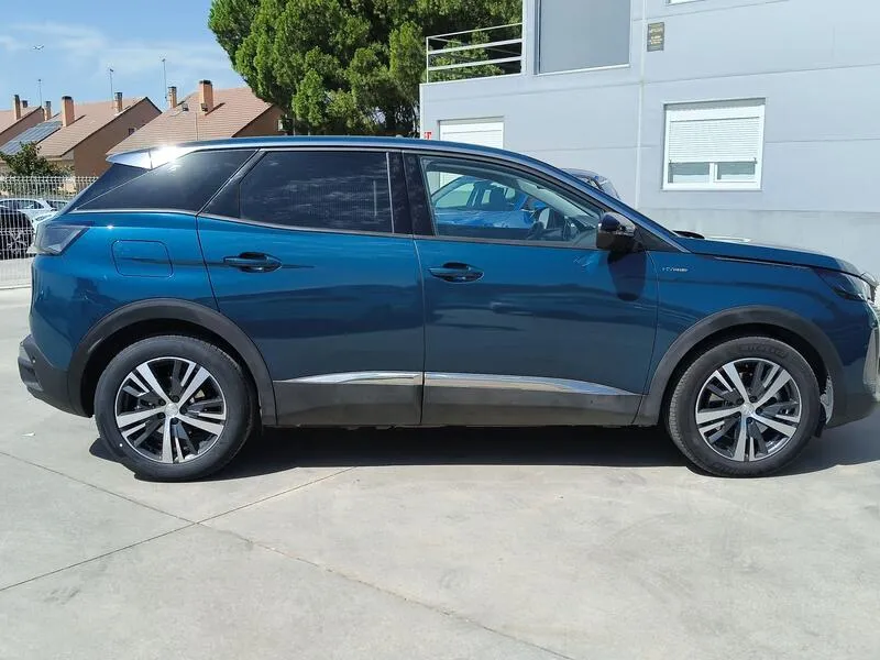 Peugeot 3008 Hybrid 225 e-EAT8 Allure - foto 7