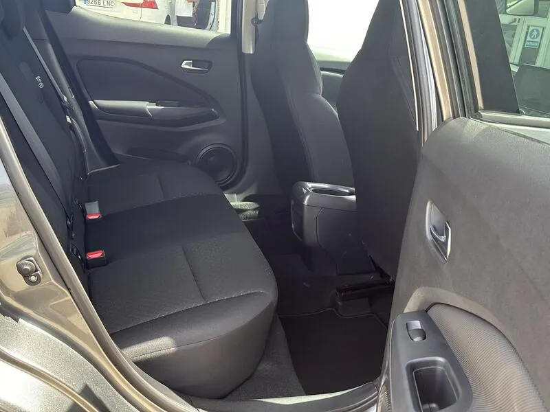 Nissan Juke DIG-T DCT Acenta - foto 13