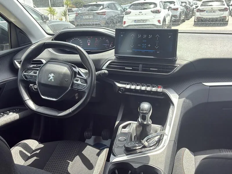Peugeot 3008 1.5 BlueHDi Active Pack - foto 22