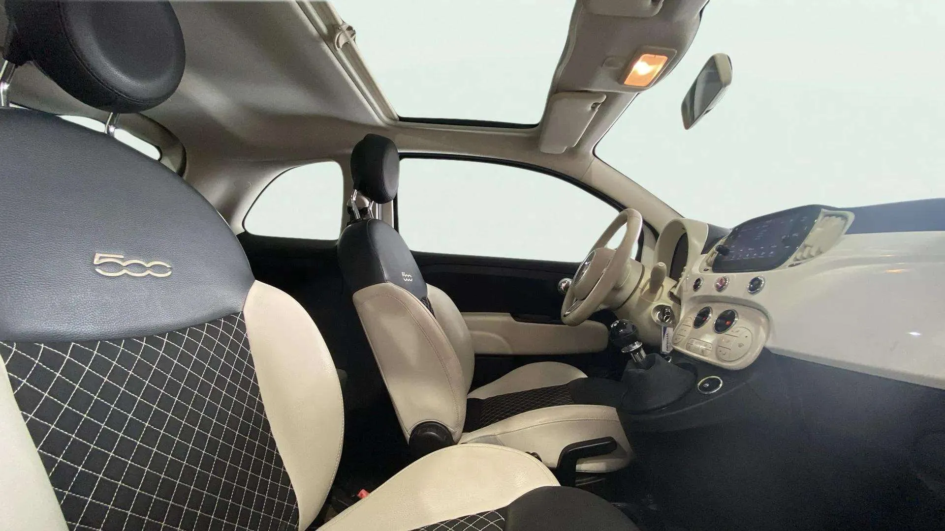 Fiat 500 Dolcevita 1.0 Hybrid - foto 12