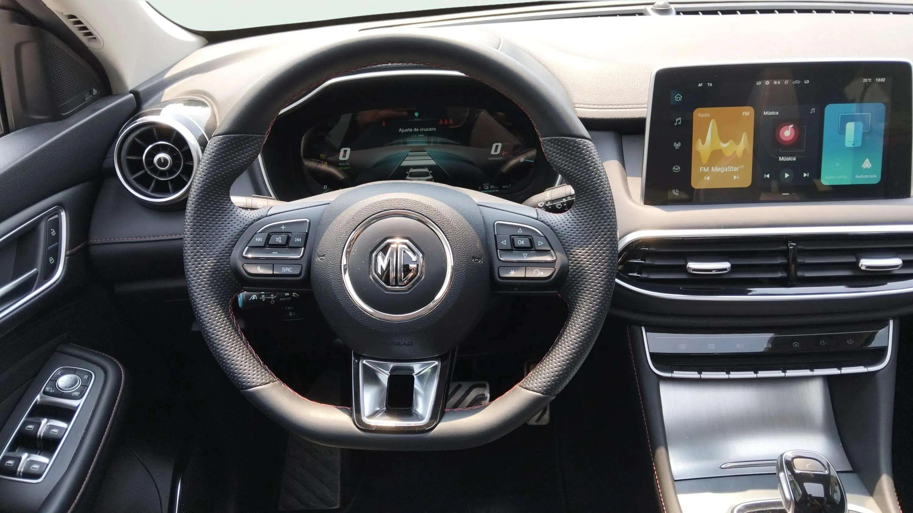 MG HS 1.5T-GDI PHEV Luxury - foto 12