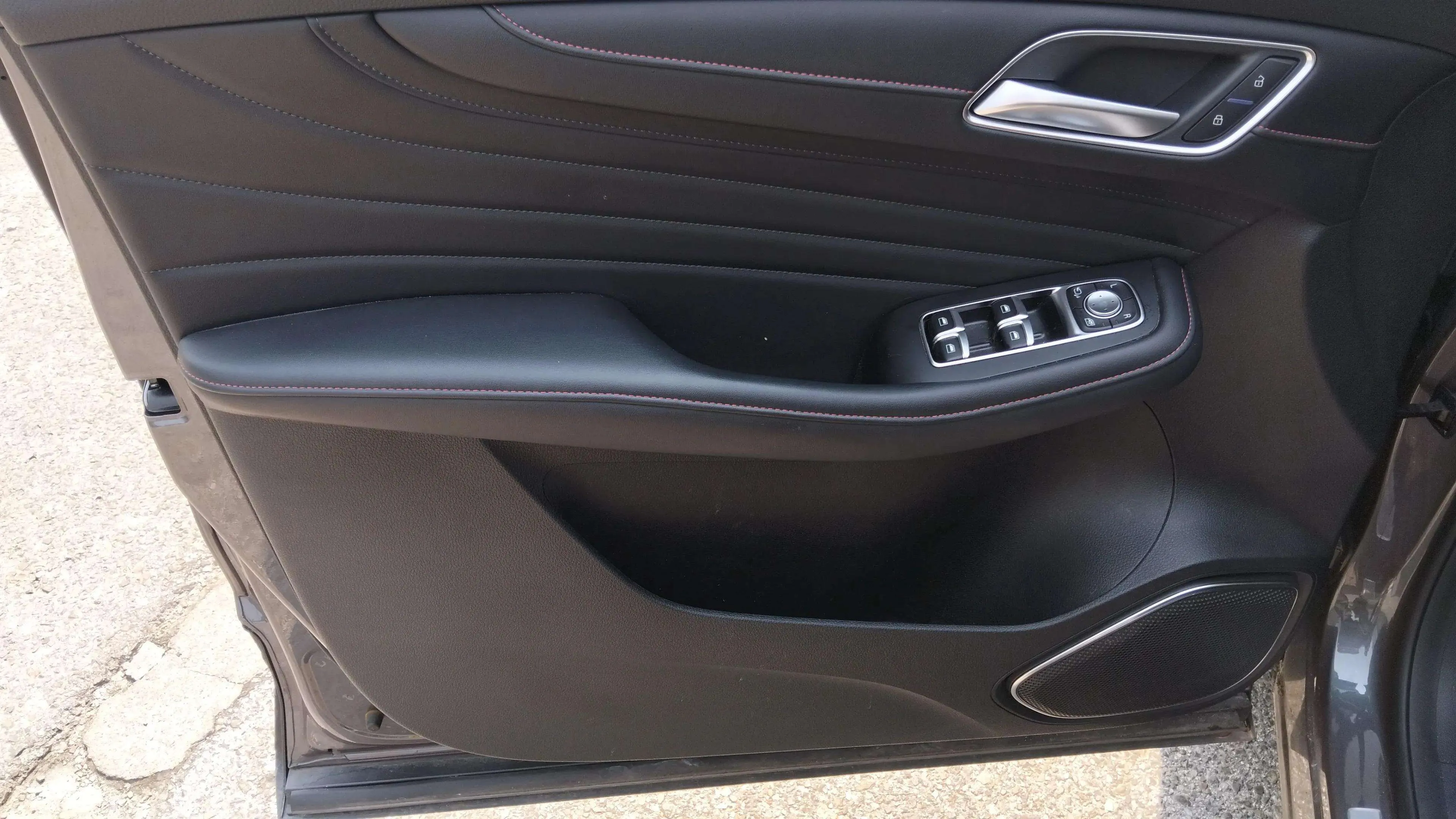 MG HS 1.5T-GDI PHEV Luxury - foto 18