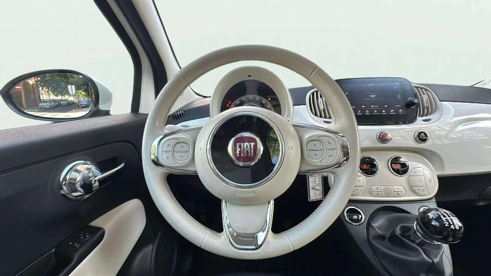 Fiat 500 Dolcevita 1.0 Hybrid - foto 13