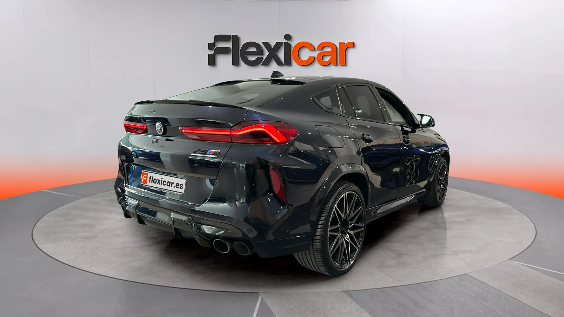BMW X6 M Competition - foto 7