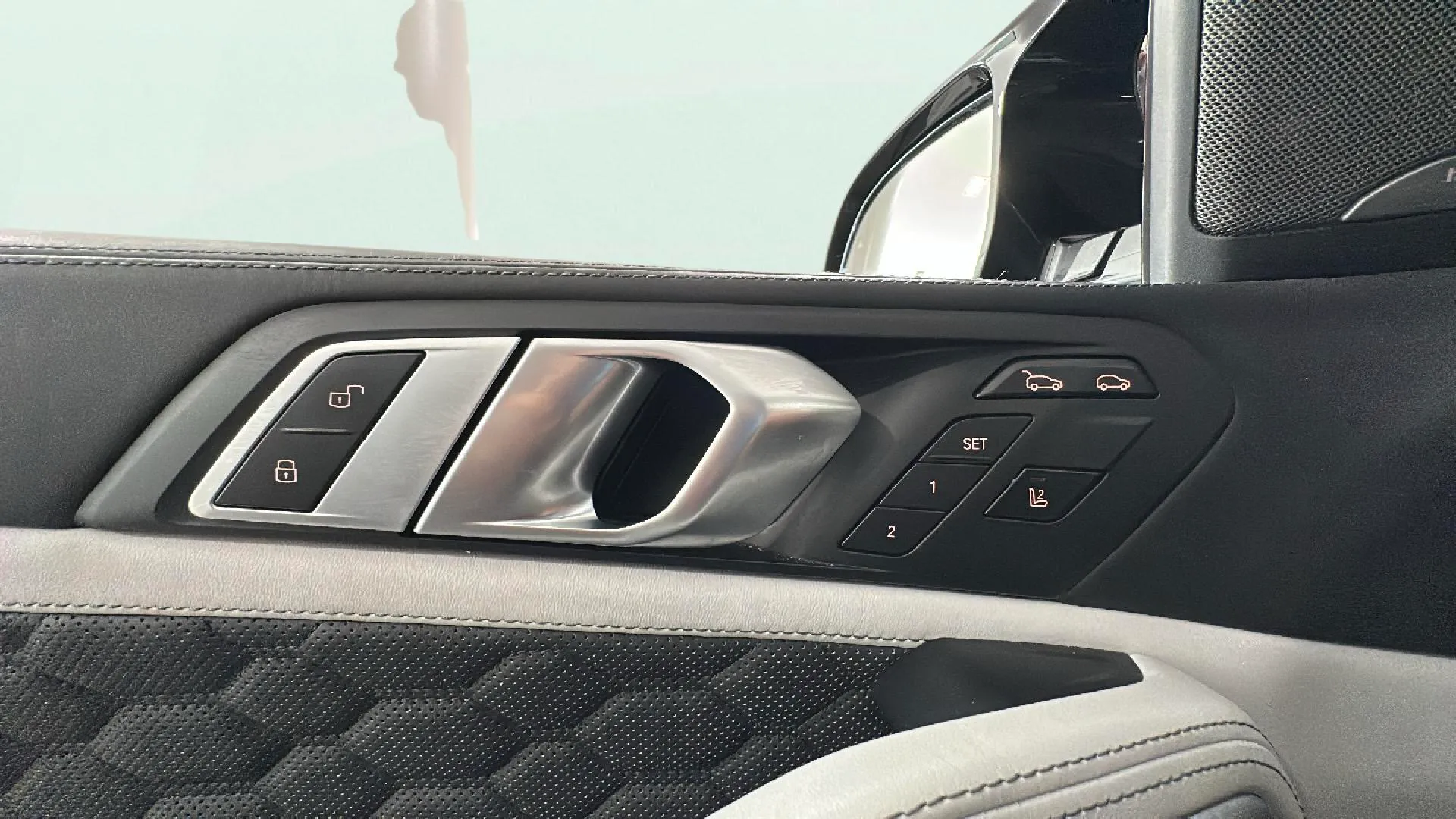 BMW X6 M Competition - foto 24