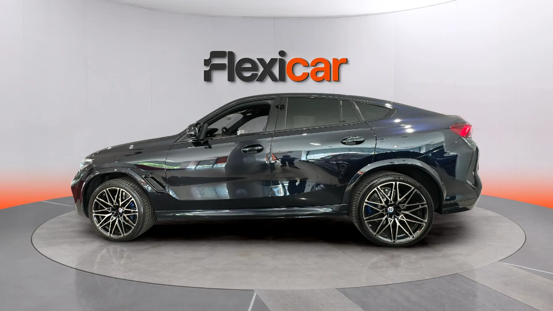 BMW X6 M Competition - foto 4