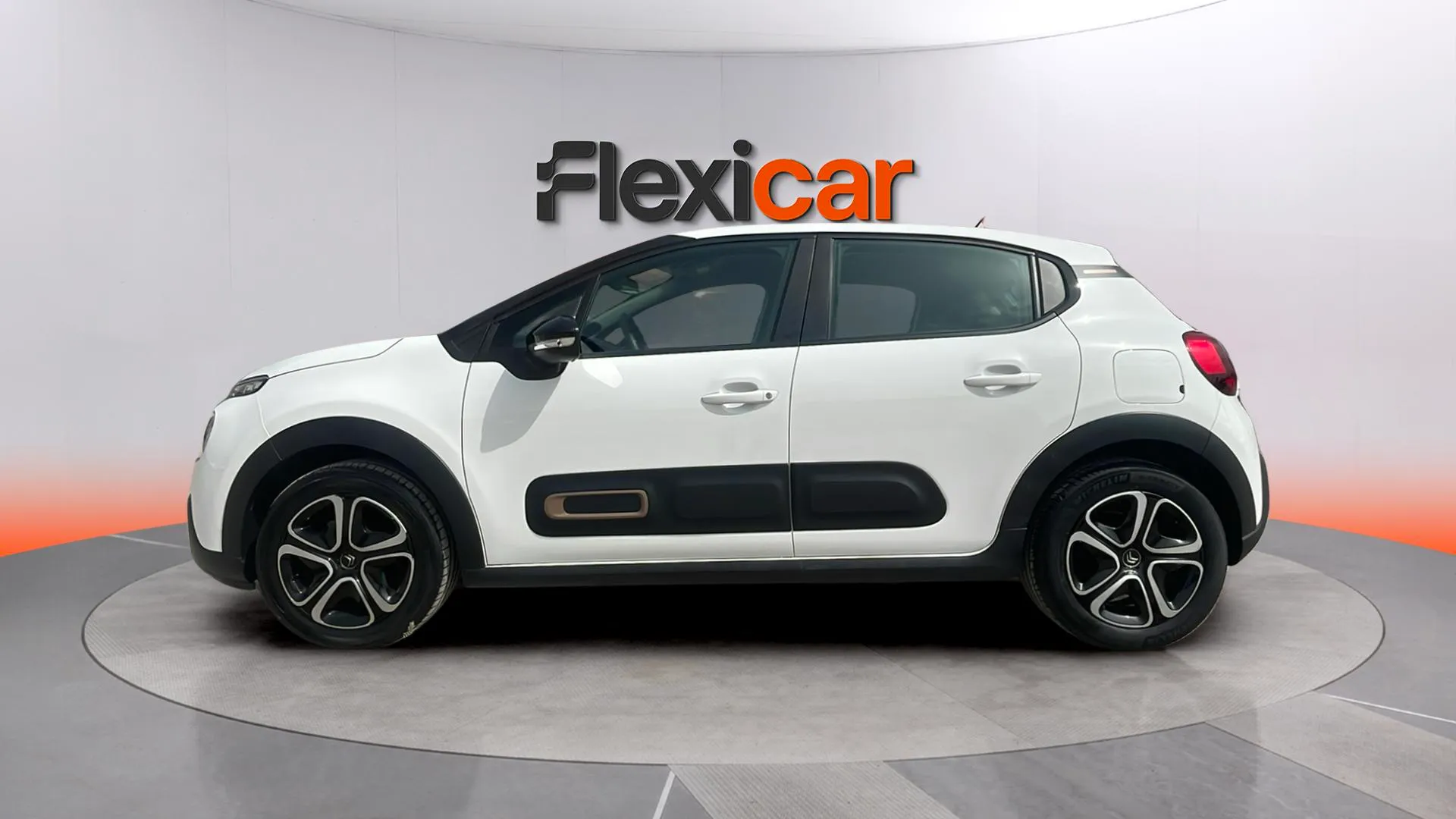 Citroën C3 PureTech Plus - foto 4