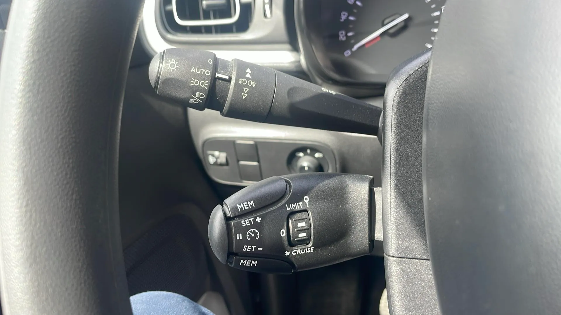 Citroën C3 PureTech Plus - foto 28