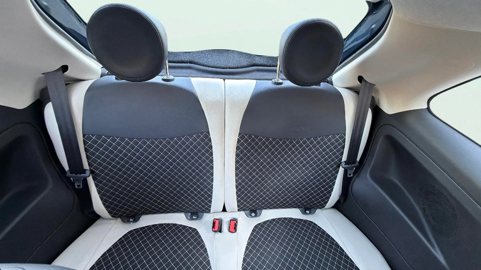 Fiat 500 Dolcevita 1.0 Hybrid - foto 17