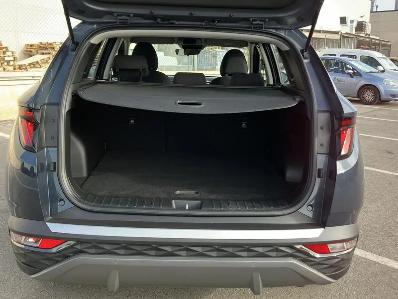 Hyundai Tucson 1.6 T-GDi Maxx Silver - foto 38