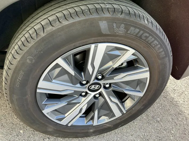 Hyundai Tucson 1.6 T-GDi Maxx Silver - foto 45