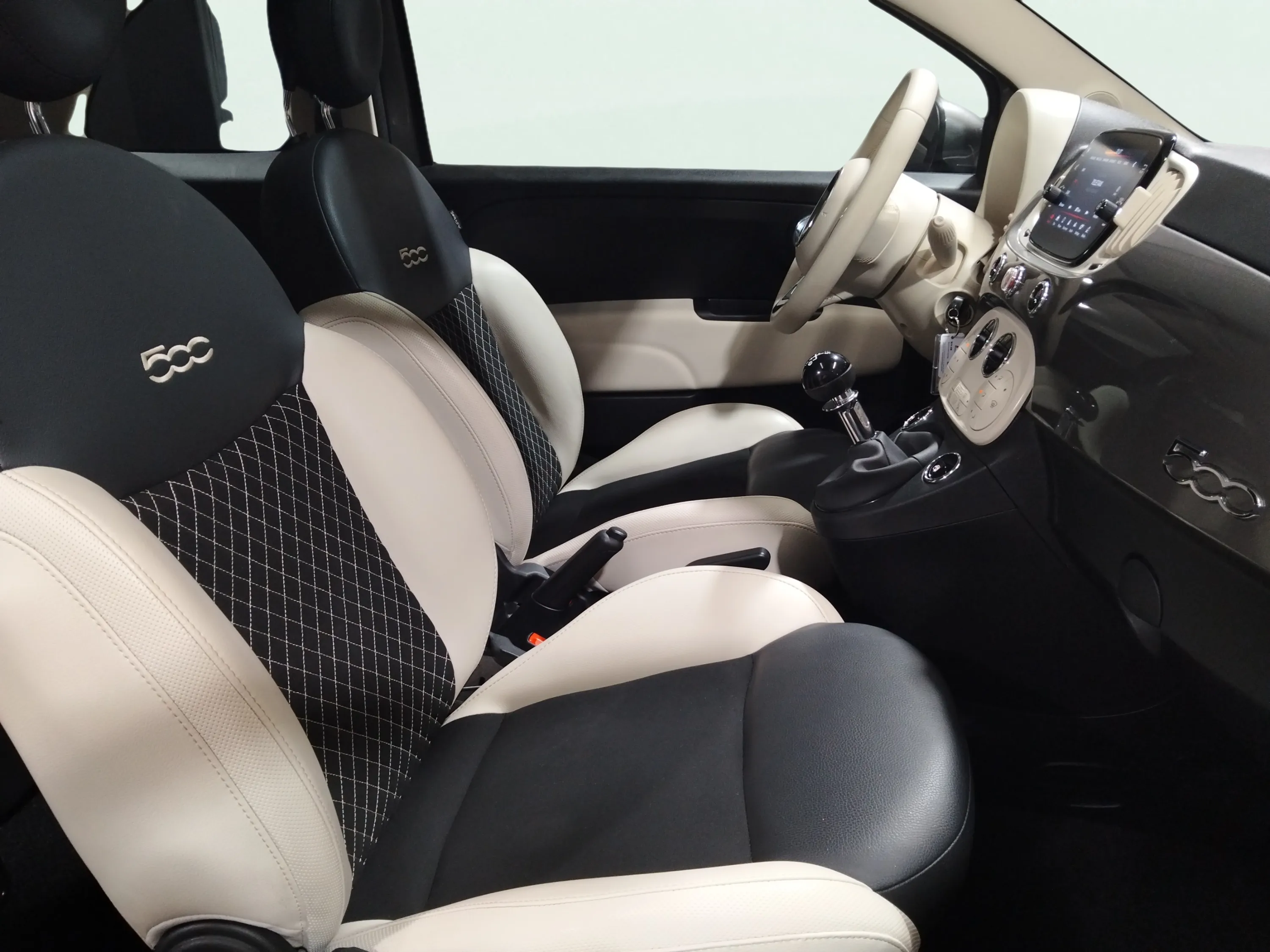 Fiat 500 Dolcevita 1.0 Hybrid - foto 13