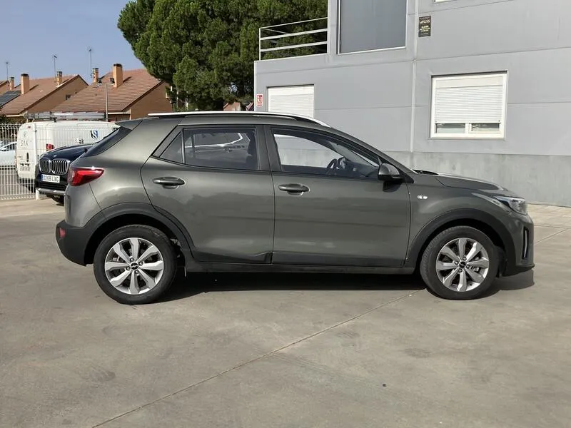 Kia Stonic 1.0 T-GDi MHEV iMT Concept - foto 7