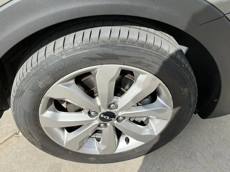 Kia Stonic 1.0 T-GDi MHEV iMT Concept - foto 38