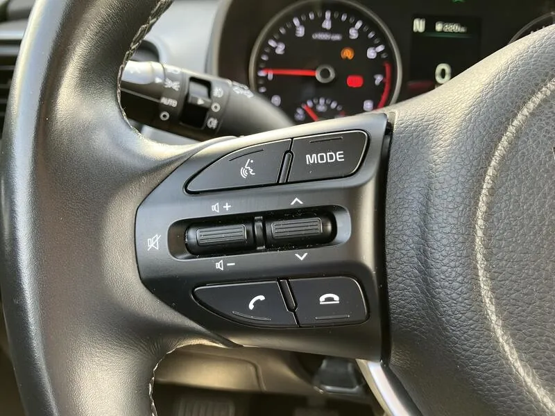 Kia Stonic 1.0 T-GDi MHEV iMT Concept - foto 12