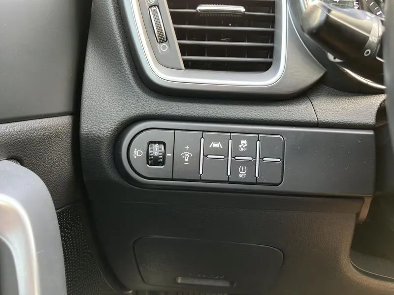Kia XCeed 1.0 T-GDi Business - foto 11